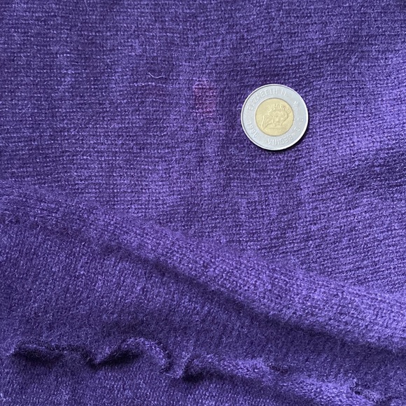 Cashmere shawl/ scarf by Sophia Milano - Picture 5 of 7